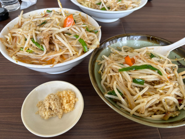 「辣椒味噌タンメン大盛＋野菜マシ＋ニンニク・ショウガ」@極濃湯麺 キントン 太田店の写真