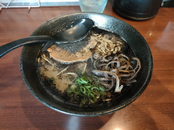 「熊本ブラック 大盛サービス 700円」@熊本ラーメン 大悟の写真