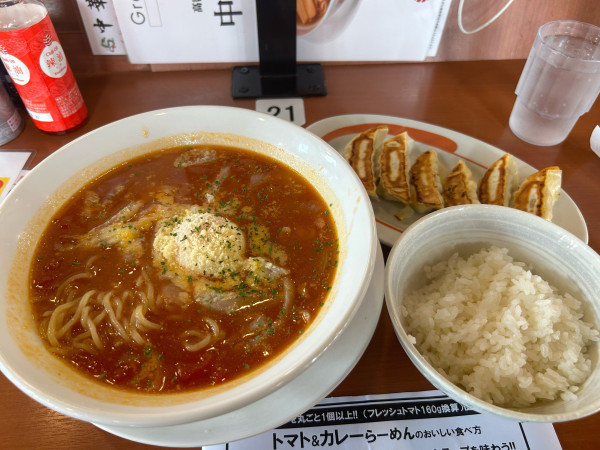 「【期間限定】トマト&カレーらーめん餃子ライスセット990円」@幸楽苑 水戸石川店の写真