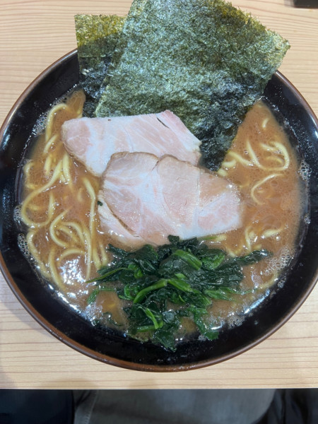 「ラーメン中950円」@漢ラーメン 室の写真