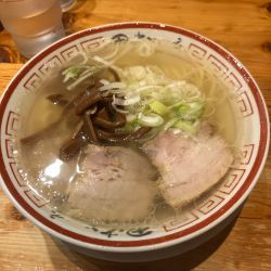 ラーメン　850円