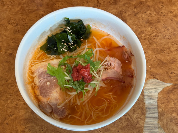 「赤い夏らーめん　うま辛 1030円」@LOVE&SALT らーめん味やの写真