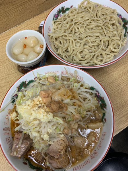 「大ラーメン つけ麺変更 らっきょう うずら」@ラーメン二郎 栃木街道店の写真