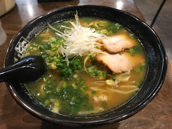 「カレーラーメン中(600円)」@どさん子 徳山駅前店の写真