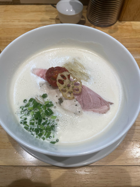 「獅子丸白湯らあめん」@麺家 獅子丸の写真