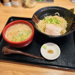つけ麺（小120ｇ￥850）