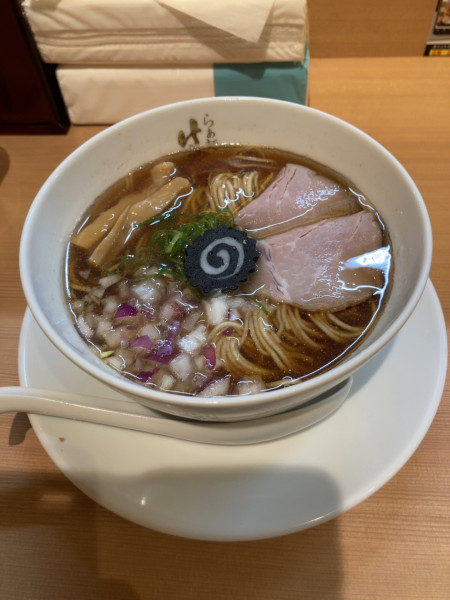 「炭火焼鯵煮干そば　900円」@らぁ麺 はやし田 新秋津店の写真