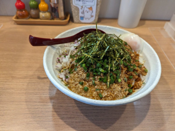 「温玉味噌まぜそば」@麺小屋 てちの写真