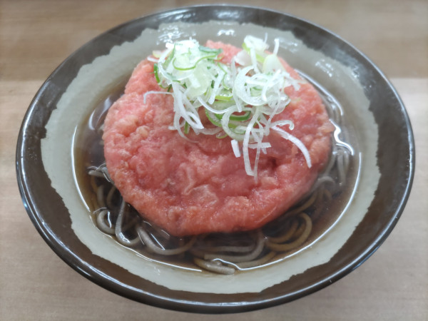 「紅生姜天そば」@金町そばの写真