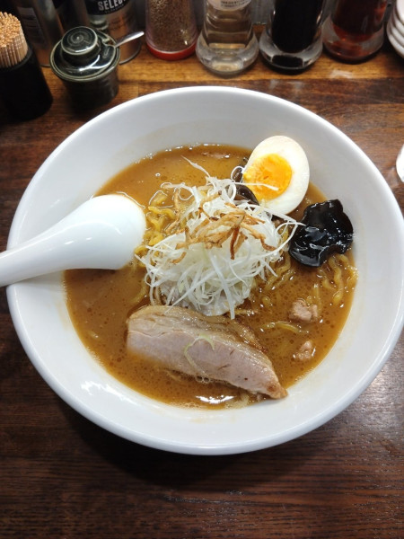 「濃厚味噌らーめん」@麺屋 雪風 すすきの店の写真