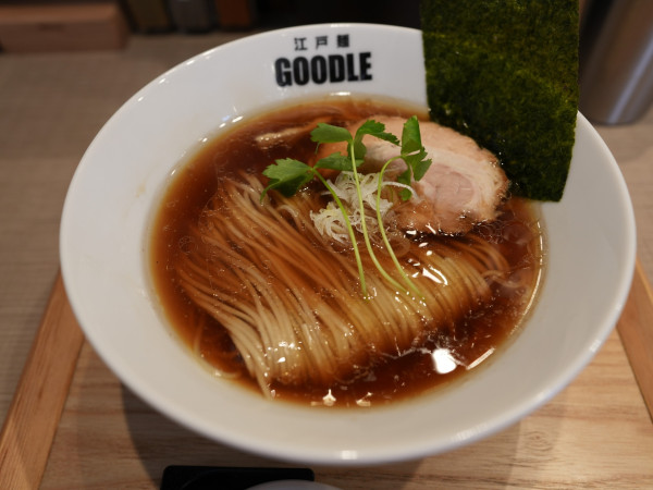 「鶏醤油ラーメン」@江戸麺 GOODLEの写真