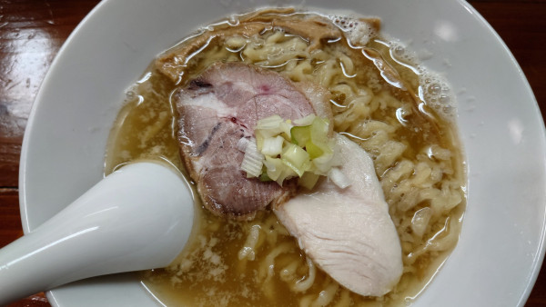 「塩　850円　太麺」@無化調煮干しらぁ麺 誠実の写真