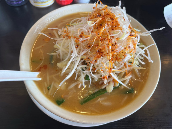 「味噌野菜たんめん　千切りねぎ860円」@幸楽苑 さいたま大戸店の写真