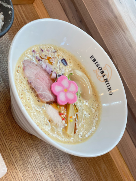 「濃厚えびそば＋味玉」@えびそば 緋彩の写真