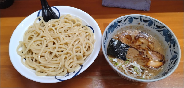「つけめん(300g)」@自家製麺 福は内の写真