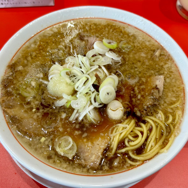 「背脂中華そば」@ラーメン長瀬の写真