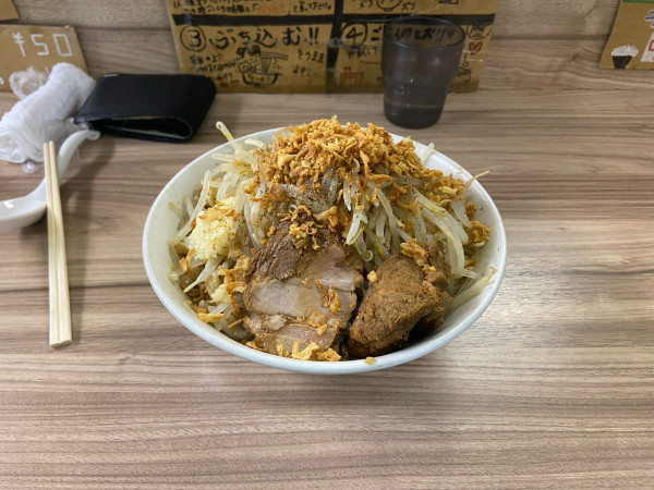 「汁なしラーメン並」@ラーメン荘 歴史を刻め 寝屋川の写真