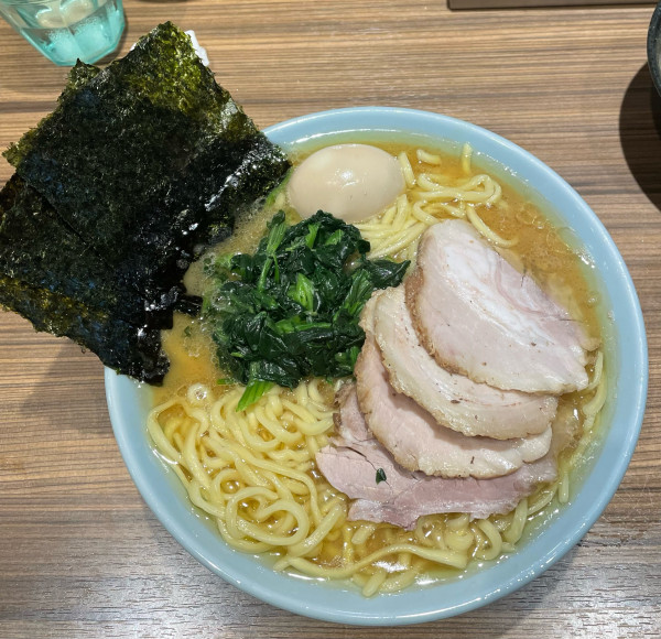 「ラーメン」@横浜らーめん渡来武 総本店の写真