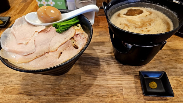 「鶏白湯つけ麺 大盛り400g」@麺屋時茂の写真