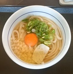 「月見うどん」@なか卯 米子皆生店の写真