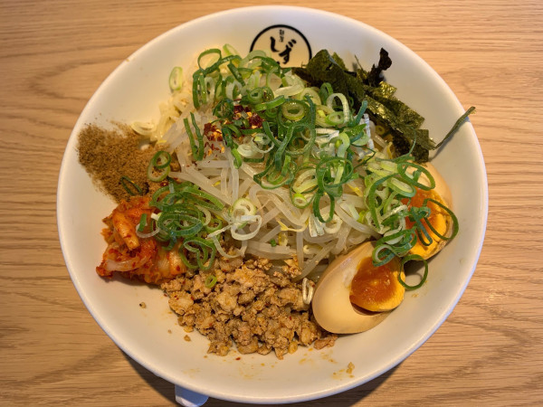 「冷やし台湾ラーメンまぜそば」@麺屋しずる 安城店の写真