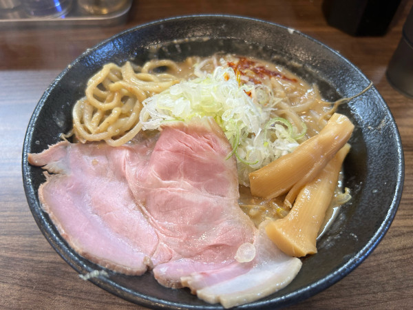 「ラーメン800円」@麺処 となみの写真