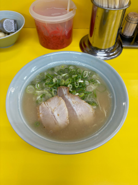「塩とんこつラーメン」@ラーメン味心の写真