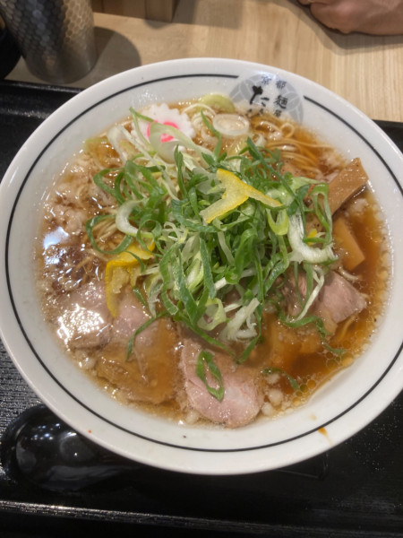 「ラーメン・大盛り（１０８０円）」@麺屋 たけ井 阪急梅田店の写真
