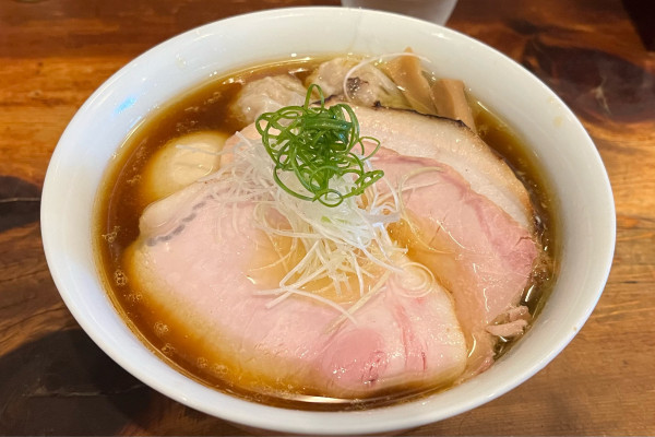 「特製中華そば」@中華そば しば田の写真