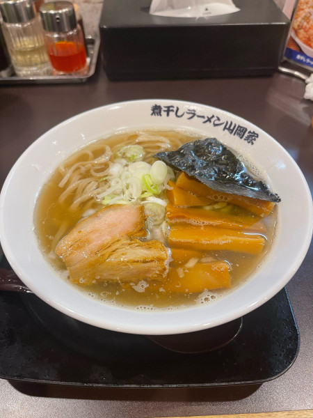 「淡麗煮干しラーメン」@煮干しラーメン山岡家 久喜店の写真
