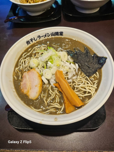 「特濃煮干し」@煮干しラーメン山岡家 荒川沖店の写真