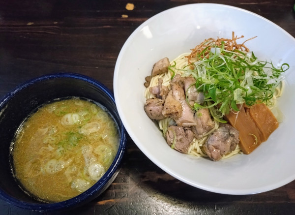 「【16周年限定】王者の鶏白湯つけめん ¥1100」@らーめん こてつの写真