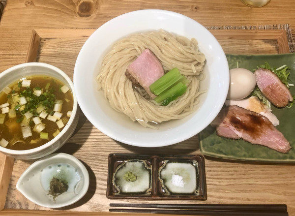 「淡麗つけそば 大盛 特製 1100+0+600円」@LOKAHiの写真