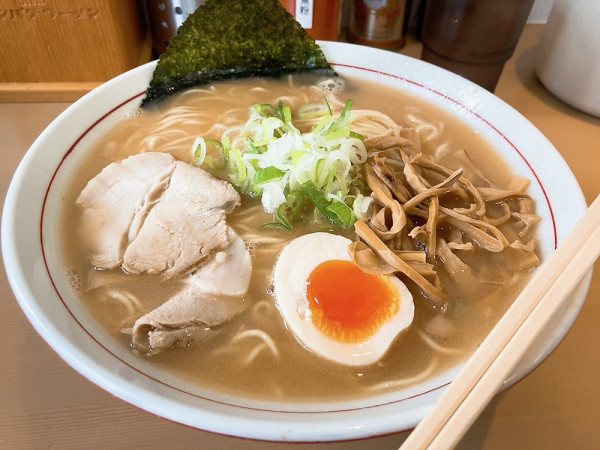 「特中華」@サンパチラーメンの写真