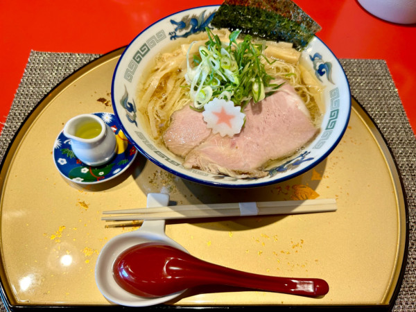 「地鶏中華そば(塩･細麺_850¥)」@中華そば 凜星の写真