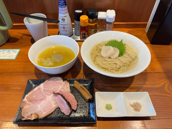 「【夏季限定】 帆立の昆布水つけ麺」@麺屋 真心の写真