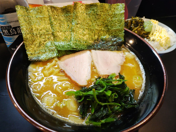 「みそラーメン(もも肉) 850円」@横浜ラーメン 一心の写真