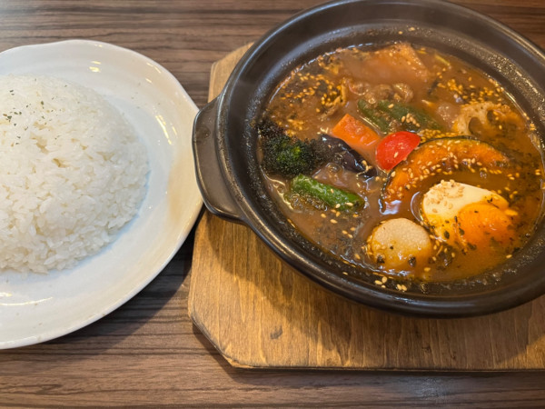 「14種類の野菜のスープカリー：1350円」@スープカリー ばぐばぐ 白石店の写真