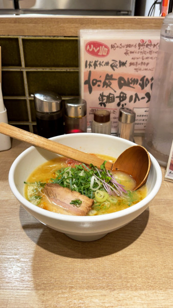 「えびとん」@よってこや 新宿南口店の写真