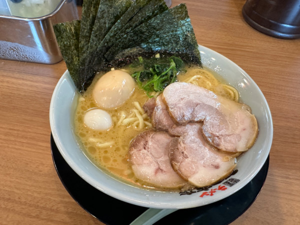 「MAX醬油ラーメン(並盛・150g)1,100円」@町田商店 伊勢崎店の写真