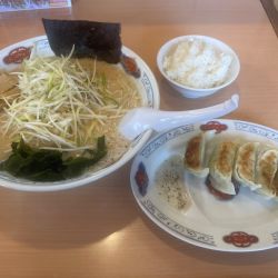 南蛮ラーメン大盛　ギョーザセット