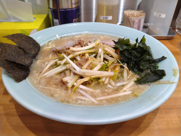 「ラーメン＋ネギ」@ラーメン関口の写真