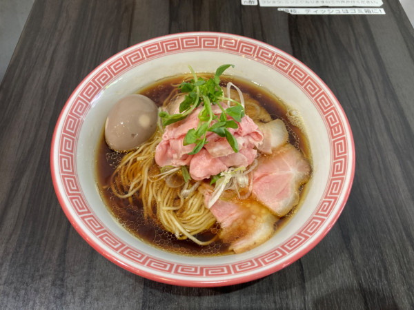 「特上醤油メン」@ヌードルボウズ n坊の写真