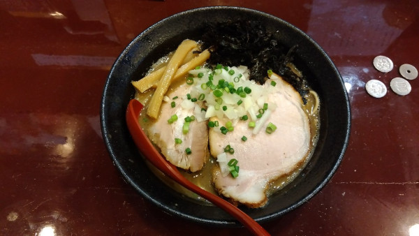 「濃厚煮干しそば」@麺屋 照の坊の写真