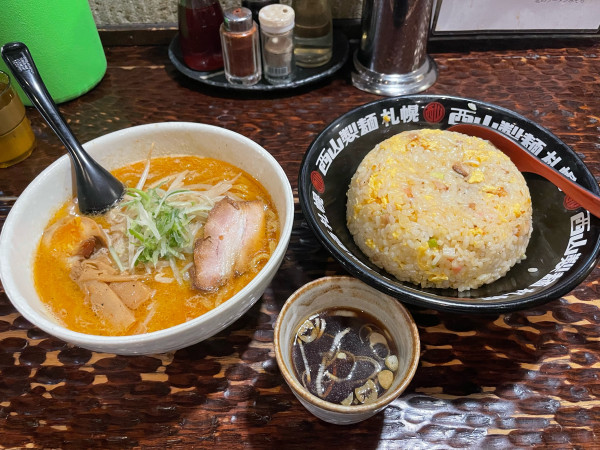 「特味噌 + チャーハン」@北のらーめん 美空の写真