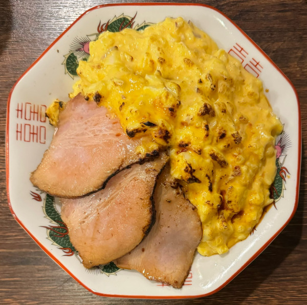 「タルタル炙りバラチャーハン ：」@麺屋 真心の写真