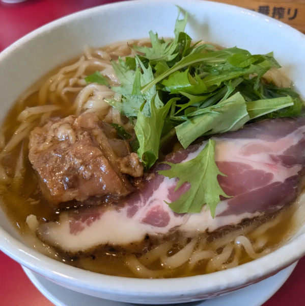 「醤油ラーメン 2玉盛り」@301餃子の写真