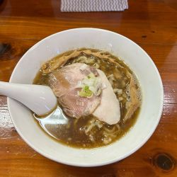 醤油らぁ麺