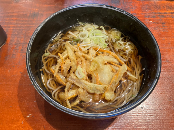 「かき揚げそば大盛り」@笠置そば 北与野店の写真