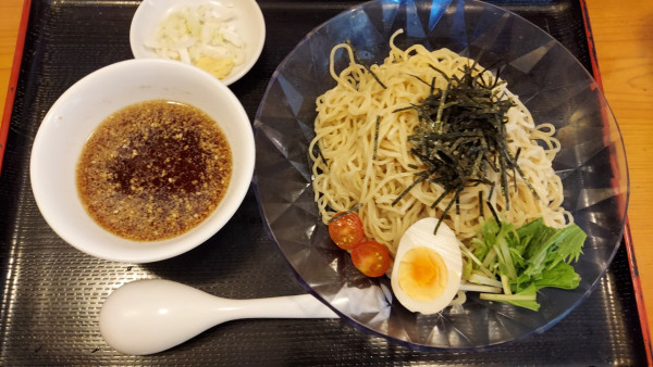 「冷やしつけ麵・大盛り 850円」@美華の写真